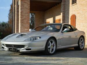 Immagine 1/50 di Ferrari 550 Maranello (2001)