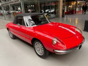 Bild 13/33 von Alfa Romeo 1600 Spider Duetto (1967)