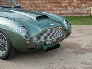 Image 21/48 de Aston Martin DB 4 GT (1961)