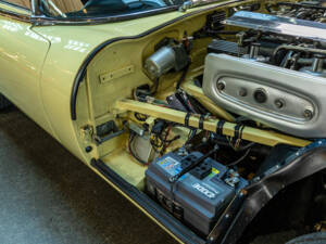 Imagen 18/28 de Jaguar E-Type V12 (1974)
