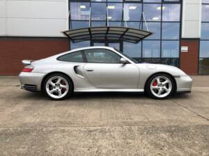 Image 1/10 de Porsche 911 Turbo (2002)