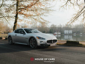 Image 2/50 of Maserati GranTurismo Sport (2014)