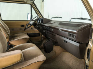 Bild 12/50 von Volkswagen T3 Caravelle GL 1.9 (1986)