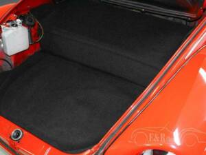 Image 18/19 of Volkswagen Escarabajo 1303 (1977)