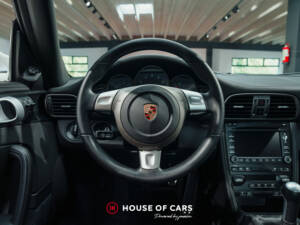 Image 16/23 of Porsche 911 Carrera (2008)