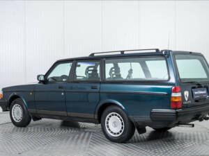 Immagine 6/50 di Volvo 245 Super Polar (1992)