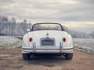 Immagine 8/42 di Jaguar XK 150 3.4 S OTS (1958)