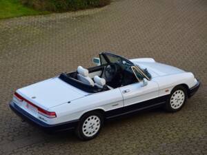 Image 4/14 of Alfa Romeo 2.0 Spider (1991)