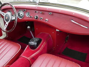 Image 8/21 of Austin-Healey Sprite Mk I (1959)