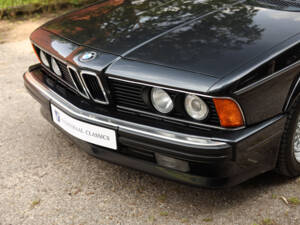 Image 70/99 of BMW M 635 CSi (1988)