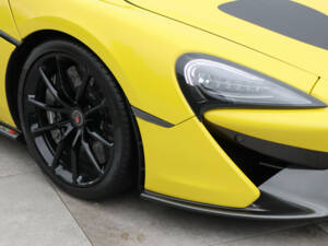 Image 17/50 de McLaren 570S Spider &quot;Launch Edition&quot; (2018)