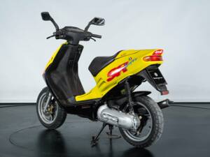 Image 2/17 of Aprilia DUMMY (1993)
