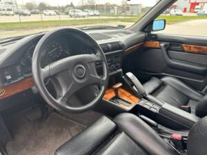 Bild 42/100 von BMW 540i (1992)