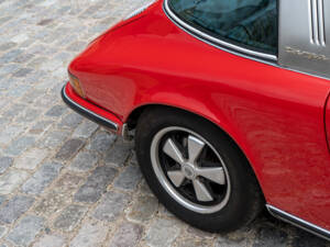 Immagine 22/26 di Porsche 911 2.2 E (1969)