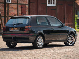 Bild 13/40 von Volkswagen Golf III GTI &quot;20 Jahre&quot; (1996)