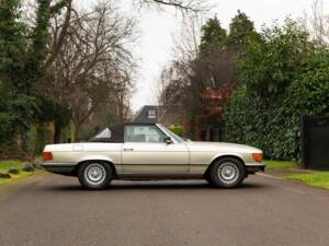 Bild 18/29 von Mercedes-Benz 350 SL (1980)