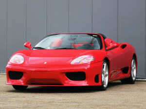 Image 16/57 of Ferrari 360 Spider (2001)