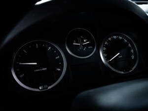 Image 37/66 of Land Rover Defender 90 TD4 (2007)