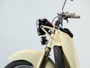 Bild 37/50 von Moto Guzzi DUMMY (1951)