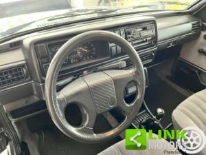 Immagine 6/10 di Volkswagen Golf Mk II 1.3 (1990)