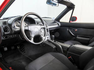 Bild 16/50 von Mazda MX-5 1.8 (1995)