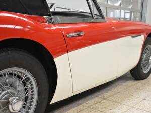 Immagine 5/20 di Austin-Healey 3000 Mk II (BJ7) (1962)