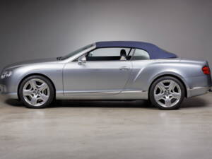 Imagen 6/41 de Bentley Continental GTC W12 (2014)