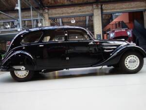 Afbeelding 7/33 van Peugeot 402 B (1936)