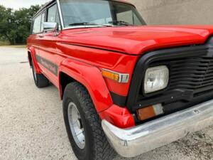 Image 5/33 of Jeep Cherokee Chief (1979)