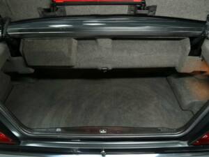 Immagine 27/30 di Mercedes-Benz E 320 (1997)