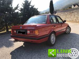 Bild 2/10 von BMW 320is (1988)