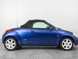 Image 11/39 of Ford Streetka (2003)