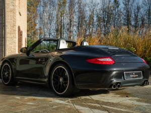 Immagine 14/50 di Porsche 911 Carrera GTS (2011)