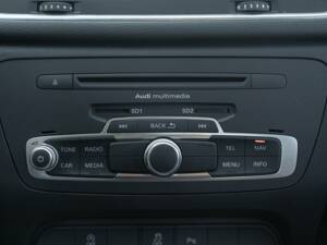 Bild 38/50 von Audi Q3 2.0 TDI quattro (2012)
