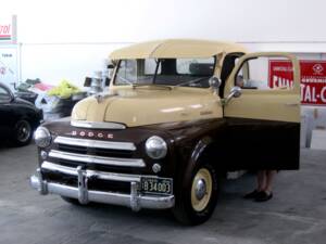 Immagine 2/4 di Dodge B Series Pick-Up (1949)