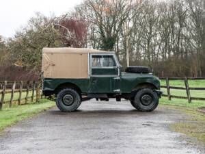 Image 24/27 of Land Rover 88 (1957)