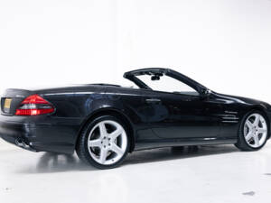 Image 4/43 de Mercedes-Benz SL 55 AMG (2007)