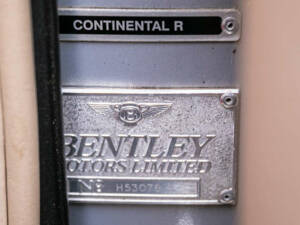 Immagine 42/50 di Bentley Continental R (1996)