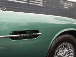 Imagen 15/27 de Aston Martin DB 6 Mk II (1970)