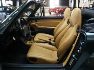 Image 8/50 of Porsche 911 Carrera RWB (1995)