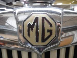 Image 17/50 of MG TD (1952)