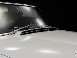 Image 23/23 of Mercedes-Benz 280 SL (1968)