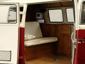 Image 11/24 of Volkswagen T1 camper (1960)