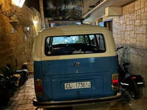 Imagen 3/21 de Volkswagen T2a minibus L (1971)