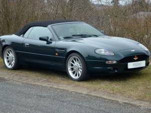 Image 6/19 de Aston Martin DB 7 Volante (1997)