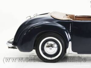 Image 14/15 of Triumph 1800 Roadster (1946)