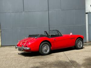 Immagine 2/29 di Austin-Healey 3000 Mk III (BJ8) (1966)