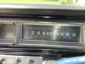 Image 36/45 of Chevrolet Impala Sport Coupe (1967)