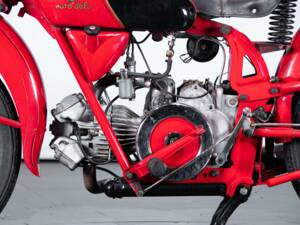 Image 14/50 of Moto Guzzi DUMMY (1955)