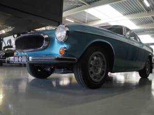 Image 30/38 of Volvo 1800 E (1971)